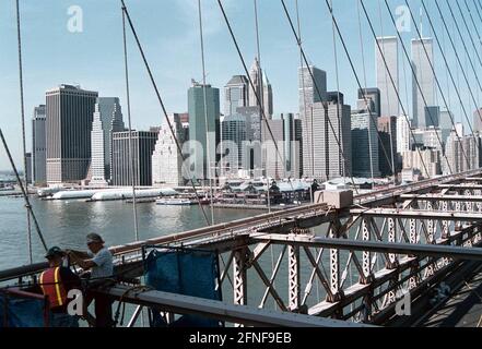 SKYLINE VON NEW YORK - USA 10/99 aus MANHATTAN [automatisierte Übersetzung] Stockfoto