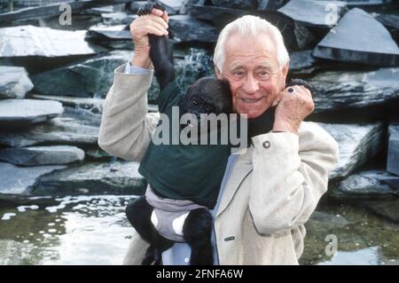 Heinz Sielmann, deutscher Wildtierfilmer. [Automatisierte Übersetzung] Stockfoto