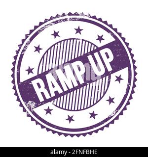 RAMPE UP Text auf lila Indigo grungy Zick-Zack-Grenzen rund Stempel geschrieben. Stockfoto