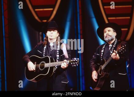 ARD Wunschkonzert, Musiksendung, Deutschland 1991, Gaststar: Bellamy Brothers, amerikanisches Country Duo, Bestehend aus den Brüdern Howard und David Bellamy, Deutschland 1991. Stockfoto