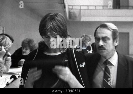 1984 11 27. Sigita Mažeikaitė-Strečen ist eine ehemalige litauische Handballspielerin, die an den Olympischen Sommerspielen 1980 teilgenommen hat. 1980 gewann sie die Goldmedaille Stockfoto