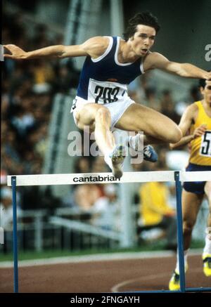 Olympische Spiele, Moskau 1980, Leichtathletik 400 m Hürden, Olympiasieger Volker Beck in Aktion [automatisierte Übersetzung] Stockfoto