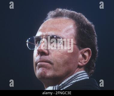 FC Bayern München - Borussia Dortmund 0:0/20.03.1994. Trainer Franz Beckenbauer (FC Bayern München). [Automatisierte Übersetzung] Stockfoto