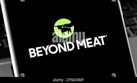 Redaktionelles Foto zum Thema „Beyond Meat“. Illustratives Foto für Nachrichten über Beyond Meat - ein Hersteller von pflanzlichen Fleischersatzstoffen Stockfoto