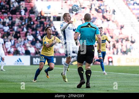 Kopenhagen, Dänemark. Mai 2021. Victor Nelsson (4) vom FC Kopenhagen beim 3F Superliga-Spiel zwischen dem FC Kopenhagen und Brondby IF im Parkenstadion in Kopenhagen, Dänemark. (Foto: Gonzales Photo/Alamy Live News Stockfoto