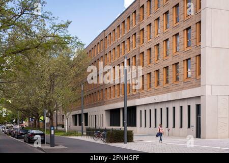 Wirtschafts- und Sozialwissenschaftliche Fakultät Gebäude der Universität zu Köln im Stadtteil Lindenthal, Köln, Deutschland. Wirtschafts- Stockfoto