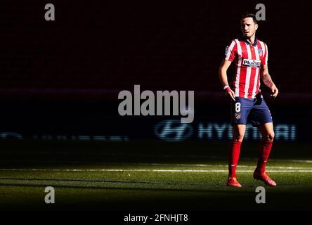 Saúl Ñíguez (Atletico de Madrid) Gesehen während der La Liga-Spielrunde 36 zwischen Atletico Madrid und CA Osasuna im Wanda Metropolitano Stadium.Sportstadien in ganz Spanien unterliegen aufgrund der Coronavirus-Pandemie strengen Beschränkungen, da staatliche Gesetze zur sozialen Distanzierung Fans in Veranstaltungsorten verbieten, was dazu führt, dass Spiele hinter verschlossenen Türen gespielt werden. Endergebnis; Atletico Madrid 2:1 CA Osasuna. (Foto von Manu Reino / SOPA Images/Sipa USA) Stockfoto