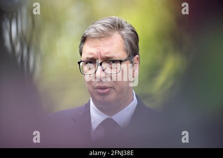 Kranj, Slowenien. Mai 2021. Der serbische Präsident Aleksandar Vucic spricht vor der Presse auf dem Gipfel des Brdo-Brijuni-Prozesses in Slowenien. Der slowenische Präsident Borut Pahor veranstaltete in Brdo pri Kranju einen Gipfel des Brdo-Brijuni-Prozesses, wo er mit den Präsidenten Albaniens, Kroatiens, Serbiens, Nordmakedoniens, Montenegros, Der Kosovo und das Trio des Präsidums von Bosnien und Herzegowina zum 10. Jahrestag der Initiative. (Foto: Luka Dakskobler/SOPA Images/Sipa USA) Quelle: SIPA USA/Alamy Live News Stockfoto