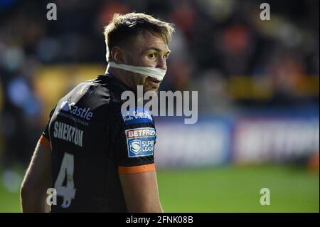 Castleford, England - 17. Mai 2021 -Michael Shenton von Castleford Tigers trägt während der Rugby League Betfred Super League Runde 6 eine andere Gesichtsmaske Castleford Tigers vs Hull Kingston Rovers im Mend-A-Hose Stadium, Castleford, Großbritannien Dean Williams/Alamy Live News Stockfoto
