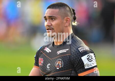 Castleford, Großbritannien. Mai 2021. Peter Mata'utia (3) von Castleford Tigers während des Spiels in Castleford, Großbritannien am 5/17/2021. (Foto von Richard Long/News Images/Sipa USA) Quelle: SIPA USA/Alamy Live News Stockfoto