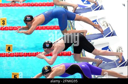 Femke Heemskerk (NED) und Ranomi Kromowidjojo (NED) in Serie 50 Meter freiem Stil während der Len-Europameisterschaft im Wassersportsamen am 17. Mai 2021 in der Duna Arena in Budapest, Ungarn Credit: SCS/Soenar Chamid/AFLO/Alamy Live News Stockfoto