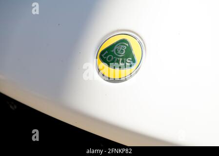 Valencia, Spanien. Mai 2021. Lotus-Logo auf dem Circuit Ricardo Tormo. (Foto: Xisco Navarro/SOPA Images/Sipa USA) Quelle: SIPA USA/Alamy Live News Stockfoto
