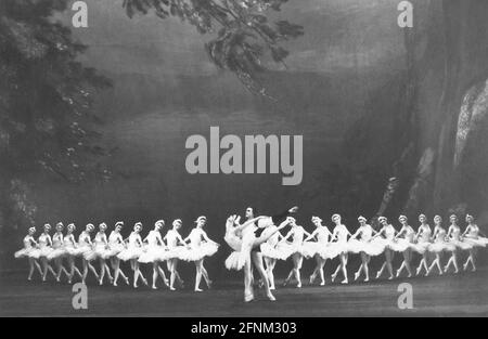 Tschaikowsky, Pjotr Iljitsch, 7.5.1840 - 6.11.1893, russischer Komponist, sein Ballett „Schwanensee“, ZUSÄTZLICHE-RIGHTS-CLEARANCE-INFO-NOT-AVAILABLE Stockfoto