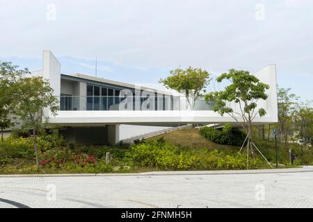 Arts Pavilion im West Kowloon Cultural District, Hongkong. Ein Ausstellungs- und Eventpavillon für Organisationen und interessierte Künstler. Stockfoto