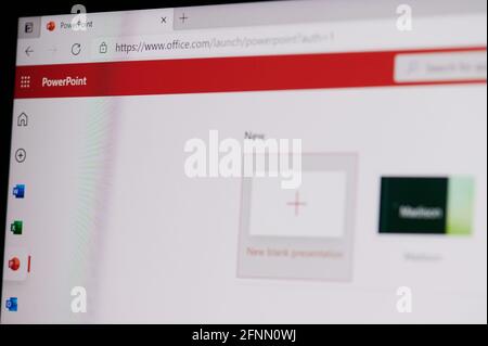 New york, USA - 17. Mai 2021: Microsoft Office PowerPoint Online-App auf dem Bildschirm Makro Nahaufnahme Stockfoto