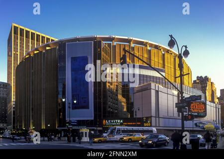 2005 HISTORISCHER MADISON SQUARE GARDEN (©CHARLES LUCKMAN 1968) EIGHT AVENUE MANHATTAN NEW YORK CITY USA Stockfoto