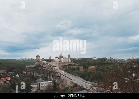 Ukraine Kamyanez Podilsk 4 2018. April: Festung Kamyanez-Podilskiy Stockfoto