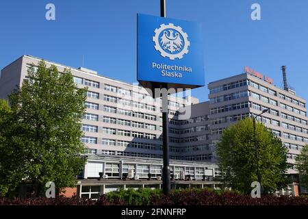 GLIWICE, POLEN - 11. MAI 2021: Schlesische Technische Universität (Politechnika Slaska) in Gliwice. Es gehört zur European University Association (EUA) Stockfoto