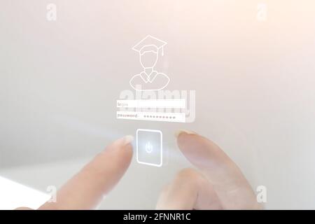 Ein-/aus-Taste mit dem Finger auf dem virtuellen Touchscreen, Anmeldung, modernes Technologiekonzept Stockfoto