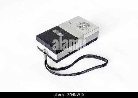 Philips LFH 0085-15 Pocket Memo, ein handliches Diktafon aus den 1980er Jahren, das auf weißem Hintergrund isoliert ist Stockfoto