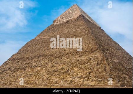 Die Pyramide von Khepre genauer gesagt KhepRA ist die zweitgrößte alte ägyptische Pyramide. Das Hotel liegt neben der Großen Sphinx, Pyramide von Khepre in Giza PY Stockfoto