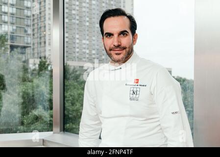 Eine Reise in die spanische Küche und Kultur – Meisterklasse für das Schwein unter der Leitung von Küchenchef Mario Sandoval im Kitchen Classroom of ICE Stockfoto
