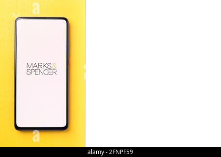 Assam, indien - 18. Mai 2021 : Marken und Spencer-Logo auf dem Telefonbildschirm. Stockfoto
