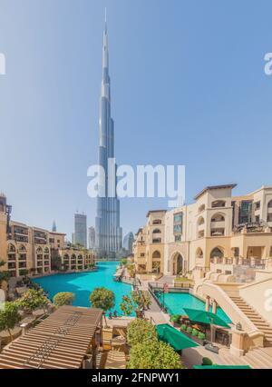 DUBAI, VAE - 12. MÄRZ 2017: Burj Al-Khalifa, das höchste Gebäude der Welt, Dubai, VAE Stockfoto