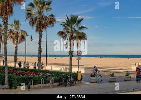 Playa de las Arenas in der Stadt Valencia, Spanien, Europa Stockfoto