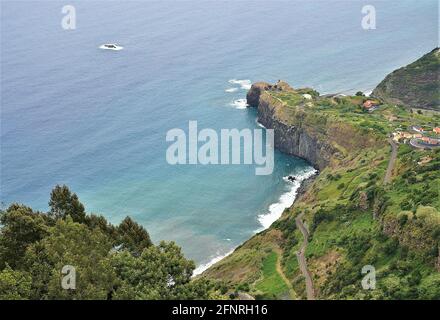 Panorama-Landschaft Blick auf die Küste Atlantik in Faial, Madeira, Portugal Stockfoto