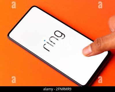 Assam, indien - 18. Mai 2021 : Ring-Logo auf Handy-Bildschirm Stock Bild. Stockfoto