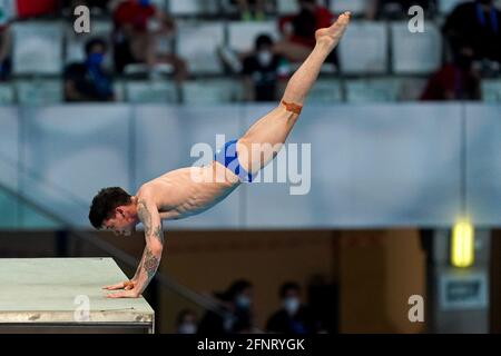 16-05-2021: Zwemmen: Europäisches Kampioenschap: Boedapest BUDAPEST, UNGARN - MAI 16: Vinko Paradzik aus Schweden tritt beim Men 10m Platform Final du an Stockfoto