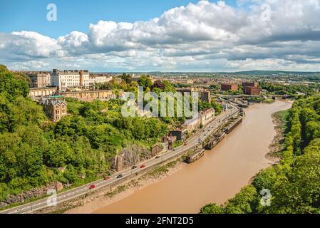 Blick von der Clifton Suspension Bridge in der Avon River Valley, Bristol, Somerset, England Stockfoto