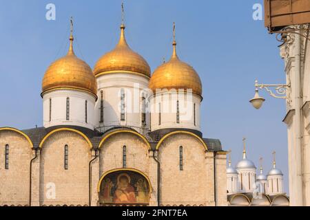 Kathedrale von Dormition, russisch-orthodoxe Kirche, Domplatz, Kreml, Moskau, Russland Stockfoto