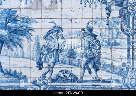 Wandbild aus typischen blauen Fliesen Azulejos in der Kathedrale Sé do Porto, Porto, Portugal, Europa Wandbild aus typischen blauen Fliesen Azule Stockfoto