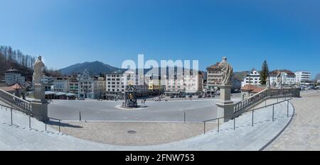 Blick über den Vorplatz des Klosters Einsiedeln, Schweiz Stockfoto