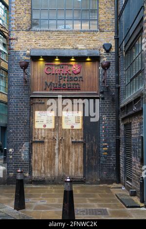 Eintritt zum Clink Prison Museum in der Clink Street, Bankside District, London, England, Großbritannien Stockfoto