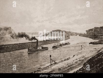 Ein Blick vom Ende des 19. Jahrhunderts über Eastham auf den Manchester Ship Canal, eine 36 Meilen lange (58 km) lange Binnenschifffahrt im Nordwesten Englands, die Manchester mit der Irischen See verbindet. Der Bau begann im Jahr 1887, dauerte sechs Jahre. Als der Schiffskanal im Januar 1894 eröffnet wurde, war er der größte Flussschifffahrtskanal der Welt und ermöglichte es dem neuen Hafen von Manchester, trotz seiner ca. 40 Meilen (64 km) im Landesinneren zum drittgrößten Hafen Großbritanniens zu werden. Stockfoto