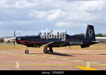 Beechcraft T-6C Texan II beim Royal International Air Tattoo, RIAT, bei RAF Fairford, Großbritannien. Experimentelle Vorserienflugzeuge auf Werbebesuch Stockfoto