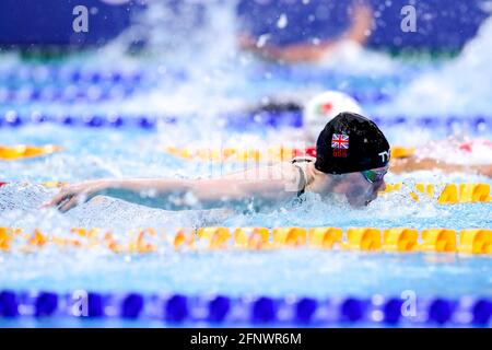 BUDAPEST, UNGARN - 19. MAI: Laura Kathleen Stephens aus Großbritannien tritt beim Women 200m Butterfly Preliminary während der LEN European Aquatics Championships Schwimmen in der Duna Arena am 19. Mai 2021 in Budapest, Ungarn an (Foto von Marcel ter Bals/Orange Picics) Credit: Orange Pics BV/Alamy Live News Stockfoto