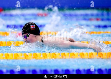 BUDAPEST, UNGARN - 19. MAI: Laura Kathleen Stephens aus Großbritannien tritt beim Women 200m Butterfly Preliminary während der LEN European Aquatics Championships Schwimmen in der Duna Arena am 19. Mai 2021 in Budapest, Ungarn an (Foto von Marcel ter Bals/Orange Picics) Credit: Orange Pics BV/Alamy Live News Stockfoto