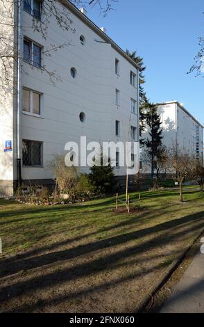 Wohngebäude der Warschauer Wohngenossenschaft, Zoliborz-Bezirk, Warschau, Polen Stockfoto
