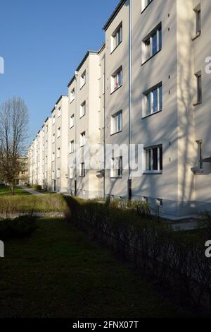 Wohngebäude der Warschauer Wohngenossenschaft, Zoliborz-Bezirk, Warschau, Polen Stockfoto