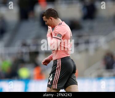 Newcastle, England, 19. Mai 2021. John Fleck von Sheffield Utd wurde während des Spiels der Premier League im St. James's Park, Newcastle, niedergeschlagen. Bildnachweis sollte lauten: Darren Staples / Sportimage Credit: Sportimage/Alamy Live News Stockfoto