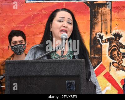 Boyle Heights, Kalifornien, USA. Mai 2021. Josefina Lopez nimmt an der Pressekonferenz der Senatorin Susan Rubio, Senatorin 805 (SB 805) ''Save the Performing Arts Act of 2021'' Teil. Bild: Billy Bennight/ZUMA Wire/Alamy Live News Stockfoto