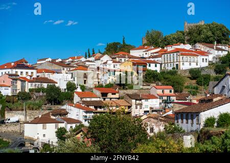 Bragança ist eine Stadt und Gemeinde im Nordosten Portugals, der Hauptstadt des Bezirks Bragança, in den Terras de Trás-os-Montes Stockfoto