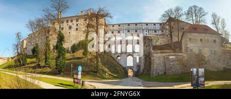 Die Tarnbrücke - Schloss Cesky Krumlov, Tschechische republik Stockfoto
