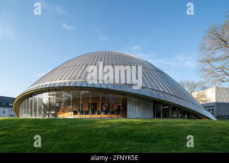 Bochum, Zeiss-Planetarium, nach einem Entwurf des städtischen Baurats Karl Heinz Schwarz errichtete Planetariumsgebäude wurde 1964 geöffnet. Stockfoto