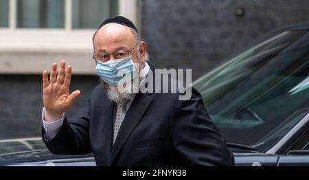 London, Großbritannien. Mai 2021. Oberrabbiner Ephraim Mirvis kommt in der Downing Street zu einem Treffen mit Boris Johnson, MP Premierminister Kredit: Ian Davidson/Alamy Live News Stockfoto