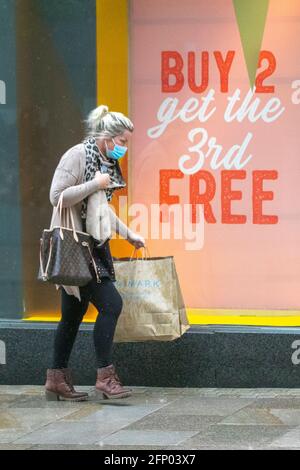 Preston, Lancashire. Wetter in Großbritannien 20. Mai 2021. Starke Winde und starker Regen im Stadtzentrum. Kredit MWI/AlamyLiveNews Stockfoto